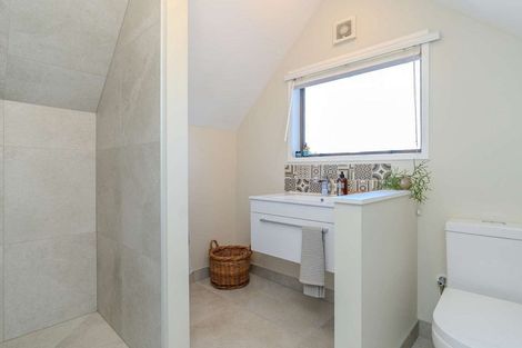 Photo of property in 74 Hone Heke Road, Kerikeri, 0230