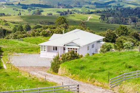 Photo of property in 1713 State Highway 12, Paparoa, 0571