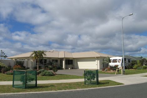 Photo of property in 14 Driftwood Place, Mangawhai Heads, Mangawhai, 0505