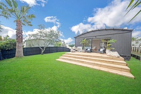 Photo of property in 36a Zefiro Drive, Massey, Auckland, 0614