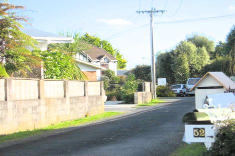 Photo of property in 52 Berkley Avenue, Hillcrest, Hamilton, 3216