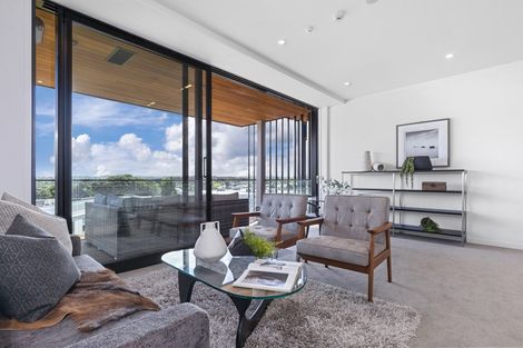 Photo of property in 207/8a Lake Pupuke Drive, Takapuna, Auckland, 0622