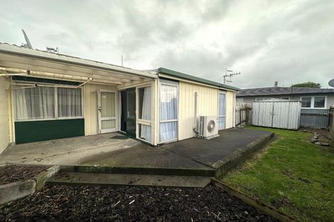 Photo of property in 77-81 Botanical Road, Takaro, Palmerston North, 4412