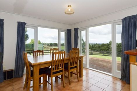 Photo of property in 126 Gatfield Road, Kaukapakapa, 0873