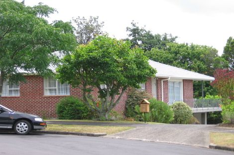 Photo of property in 16 Lidcombe Place, Avondale, Auckland, 1026