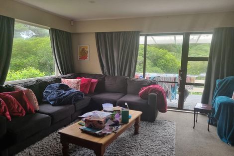 Photo of property in 10 Palm Grove, Belmont, Lower Hutt, 5010