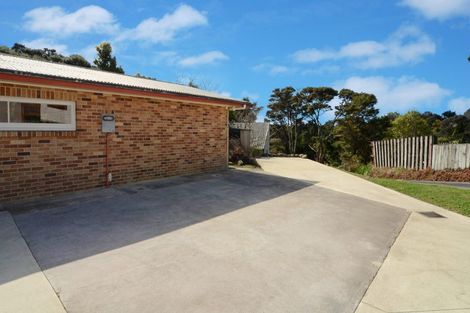 Photo of property in 1/11 Anne Mclean Drive, Bayview, Auckland, 0629