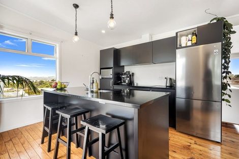 Photo of property in 8 James Mcleod Road, Shelly Beach, Helensville, 0874