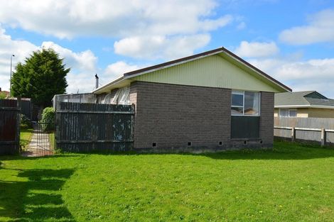 Photo of property in 23 Newbie Street, Heidelberg, Invercargill, 9812