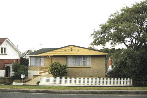 Photo of property in 87 Norfolk Street, Saint Clair, Dunedin, 9012