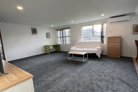 Photo of property in 31 Lyren Place, Half Moon Bay, Auckland, 2012