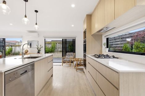 Photo of property in 4c Mere Road, Taupo, 3330