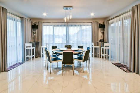 Photo of property in 14 Henriette Place, The Gardens, Auckland, 2105