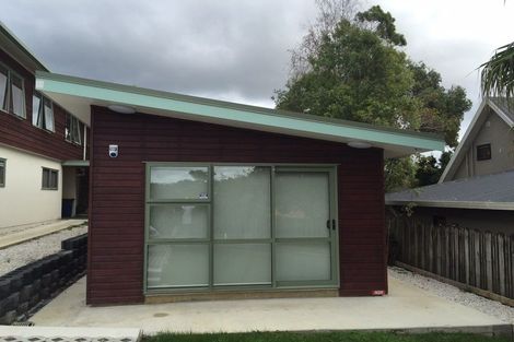 Photo of property in 3 Tern Place, Unsworth Heights, Auckland, 0632