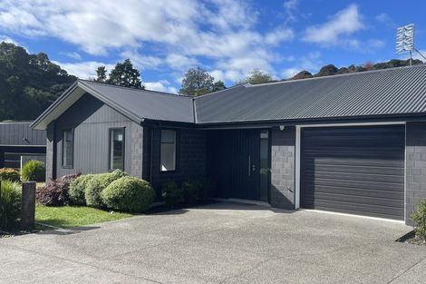 Photo of property in 127 Adler Drive, Ohauiti, Tauranga, 3112