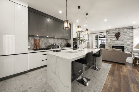 Photo of property in 9 Bremner Ridge Street, Flat Bush, Auckland, 2019