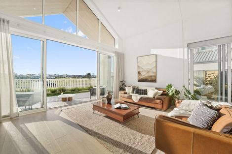 Photo of property in 24 Montiicola Drive, Papamoa Beach, Papamoa, 3118