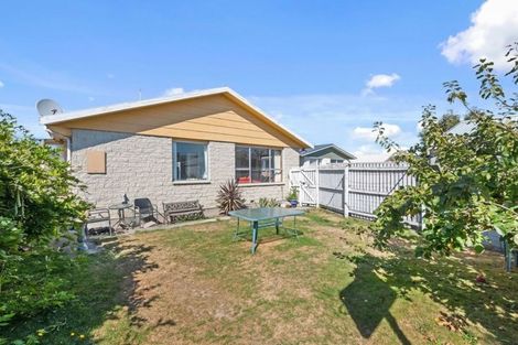 Photo of property in 2/8 Pegasus Avenue, North New Brighton, Christchurch, 8083