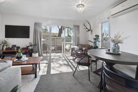 Photo of property in 1/649 Main North Road, Belfast, Christchurch, 8051