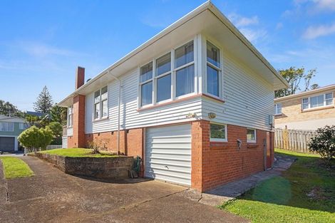 Photo of property in 104a Brunton Crescent, Thames, 3500