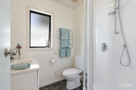 Photo of property in 15 Huia Road, Titirangi, Auckland, 0604