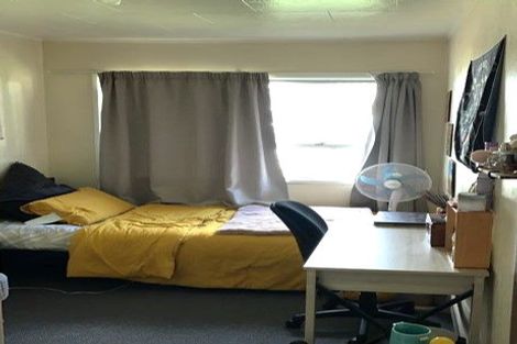 Photo of property in 30 Sungrove Rise, Sunnyvale, Auckland, 0612