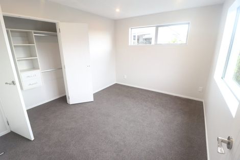 Photo of property in 2a Crystal Avenue, Te Atatu South, Auckland, 0602