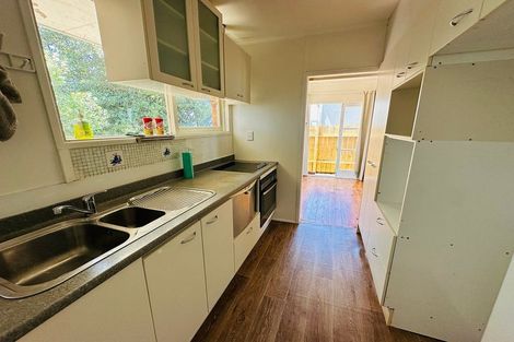 Photo of property in 156 Sunset Road, Unsworth Heights, Auckland, 0632