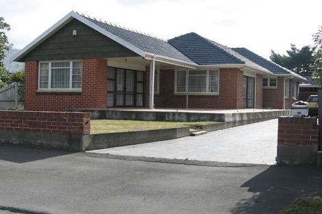 Photo of property in 96 Middleton Road, Upper Riccarton, Christchurch, 8041