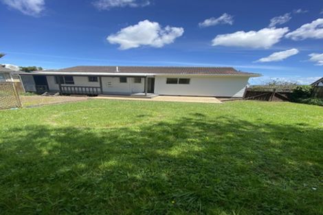 Photo of property in 36 Goodwood Drive, Goodwood Heights, Auckland, 2105