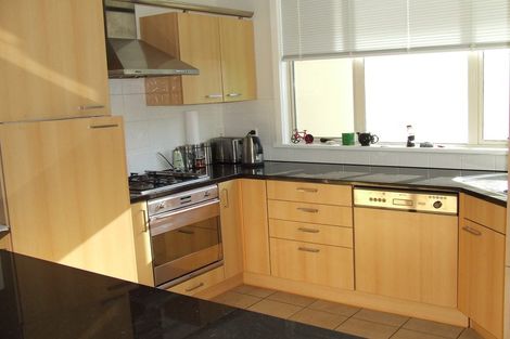 Photo of property in 35c Hobson Crescent, Thorndon, Wellington, 6011