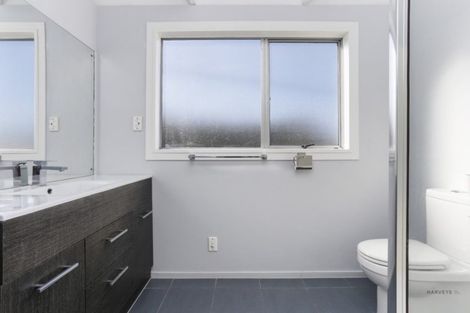 Photo of property in 1/83 Mcleod Road, Te Atatu South, Auckland, 0610