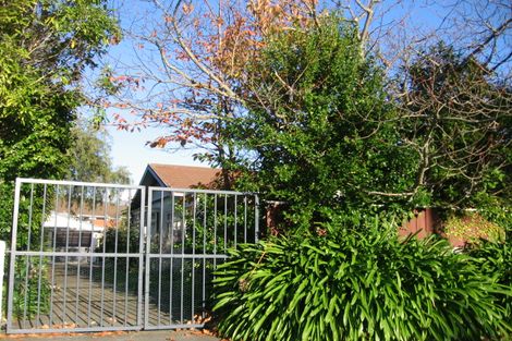 Photo of property in 6 Penrose Street, Woburn, Lower Hutt, 5010