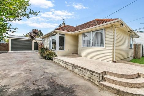 Photo of property in 70 Mcannalley Street, Manurewa East, Auckland, 2102