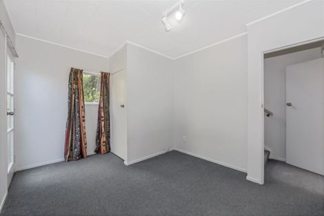 Photo of property in 12 Kauri Road, Stanmore Bay, Whangaparaoa, 0932