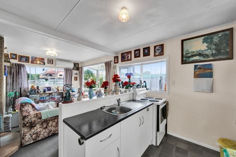 Photo of property in 3/24 Hori Street, Vogeltown, New Plymouth, 4310