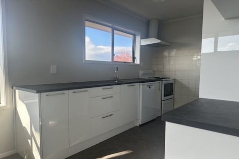 Photo of property in 1/78 Bentley Avenue, Glenfield, Auckland, 0629