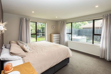 Photo of property in 265 Queenspark Drive, Parklands, Christchurch, 8083