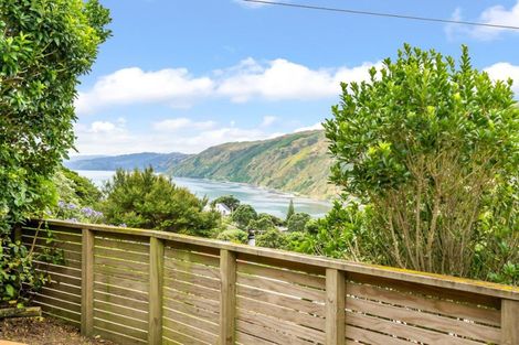 Photo of property in 20a Raroa Place, Pukerua Bay, 5026