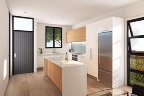 Photo of property in 5 Tapuwae Way, Mangere Bridge, Auckland, 2022