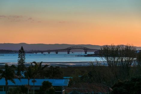 Photo of property in 67c Lake Road, Devonport, Auckland, 0624