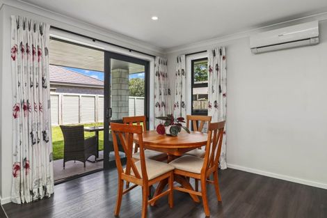 Photo of property in 22c Clive Road, Katikati, 3129