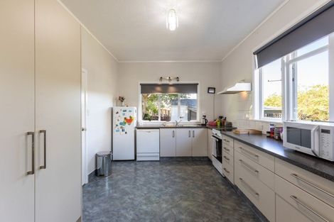 Photo of property in 53 Hospital Street, Dannevirke, 4930