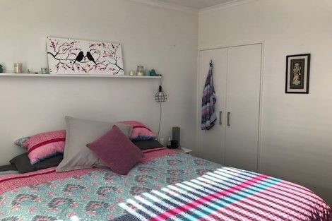 Photo of property in 9 Dawson Street, Berhampore, Wellington, 6023