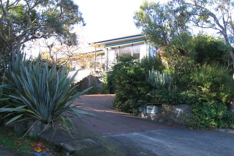Photo of property in 7 Corlett Road, Plimmerton, Porirua, 5026