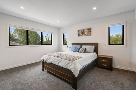 Photo of property in 3a Gladys Avenue, Glenfield, Auckland, 0629