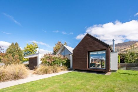 Photo of property in 125 Meadowstone Drive, Wanaka, 9305