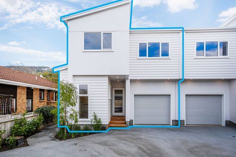 Photo of property in 83d Oxford Street, Tawa, Wellington, 5028