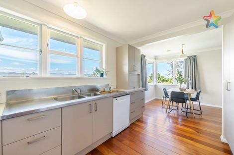 Photo of property in 108a Korokoro Road, Korokoro, Lower Hutt, 5012