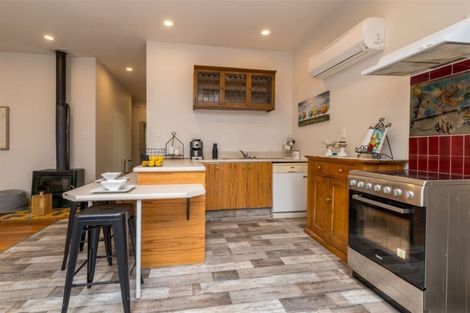 Photo of property in 2 Hawthorn Avenue, Mornington, Dunedin, 9011